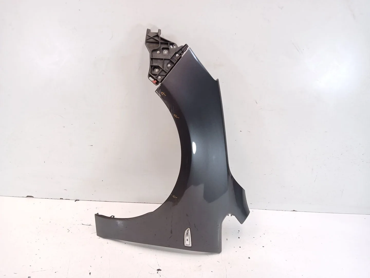 Aleta Delantera Izquierda para Opel Astra J (P10)