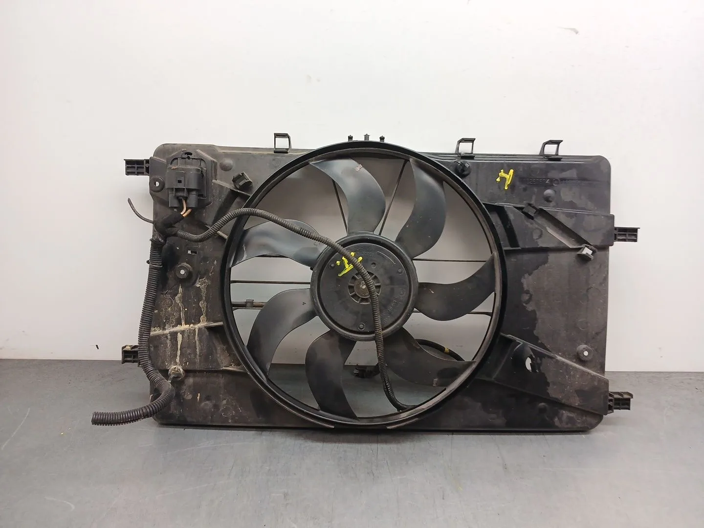 Electroventilador para Opel Astra J (P10)