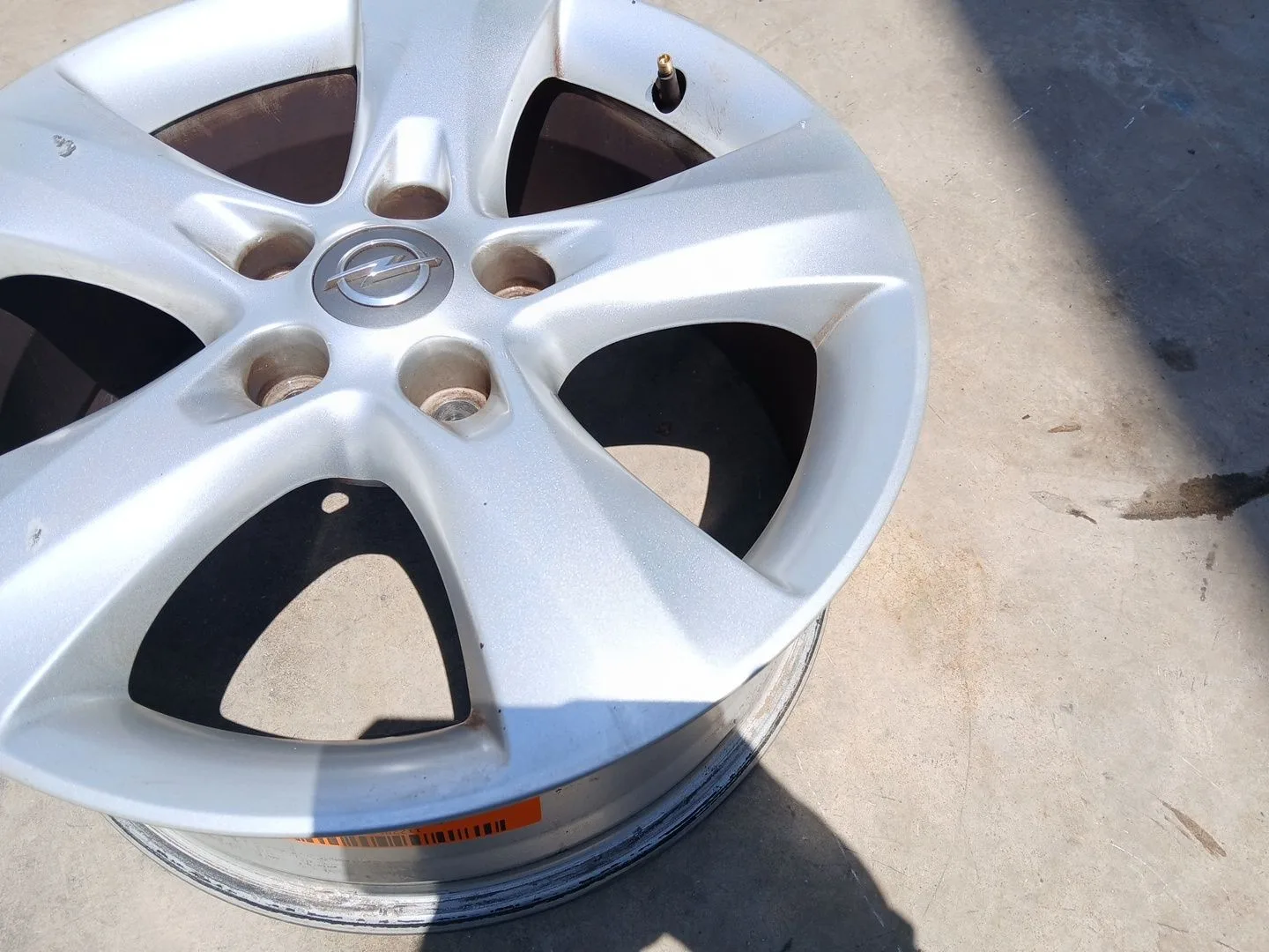 Llanta Delantera Derecha para Opel Astra J (P10)