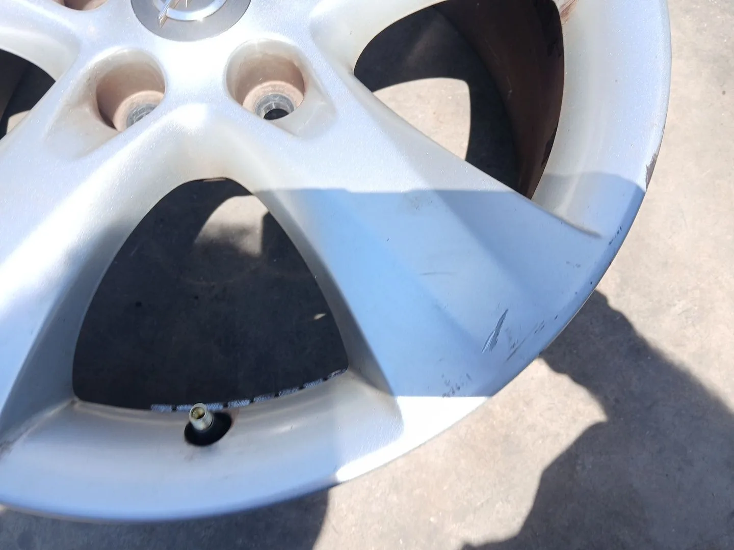 Llanta Delantera Izquierda para Opel Astra J (P10)