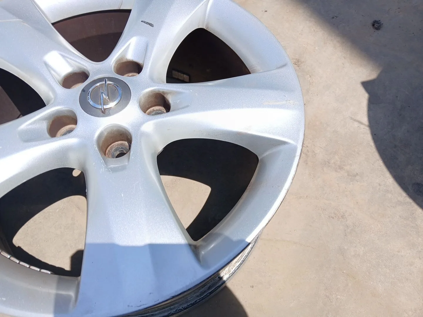 Llanta Trasera Derecha para Opel Astra J (P10)