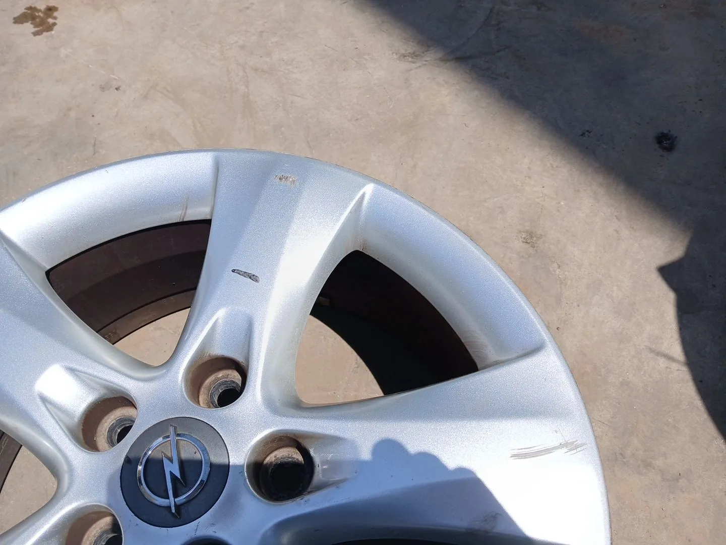 Llanta Trasera Derecha para Opel Astra J (P10)