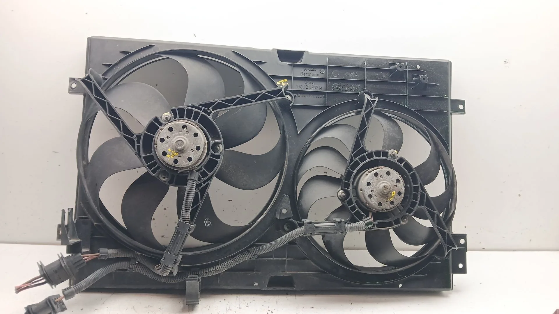 Electroventilador para Audi A3 (8L1)