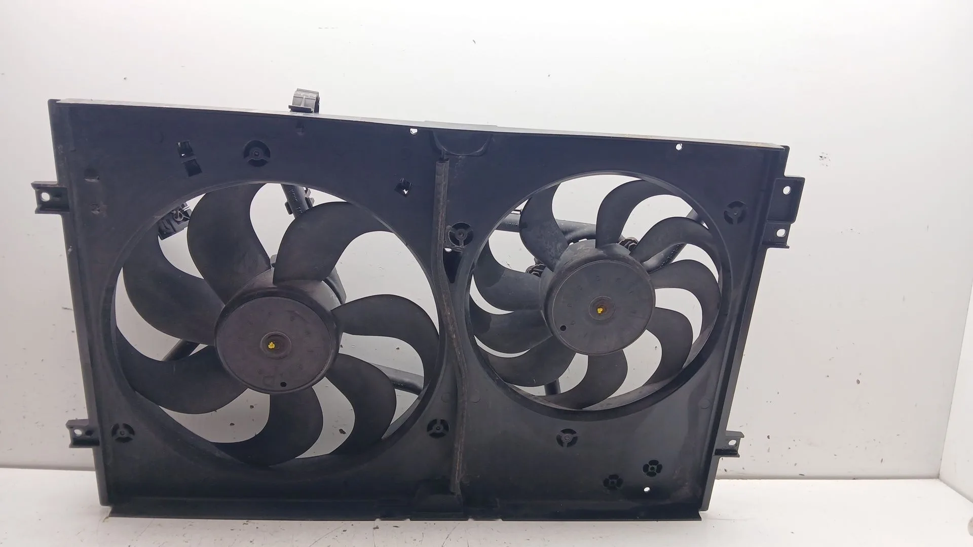 Electroventilador para Audi A3 (8L1)