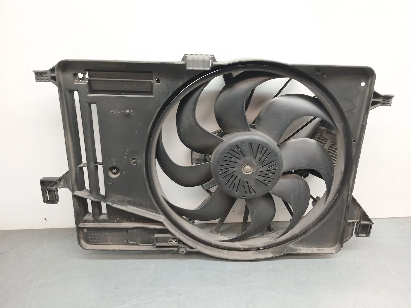 Electroventilador para Ford Focus Iii
