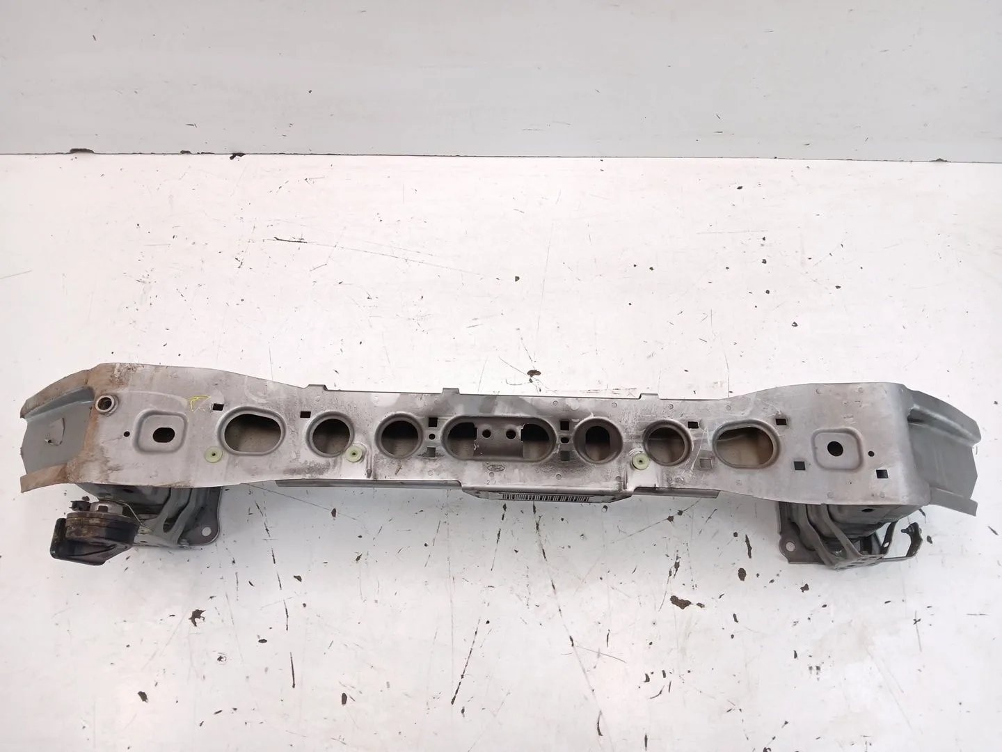 Refuerzo Paragolpes Delantero para Ford Focus Iii