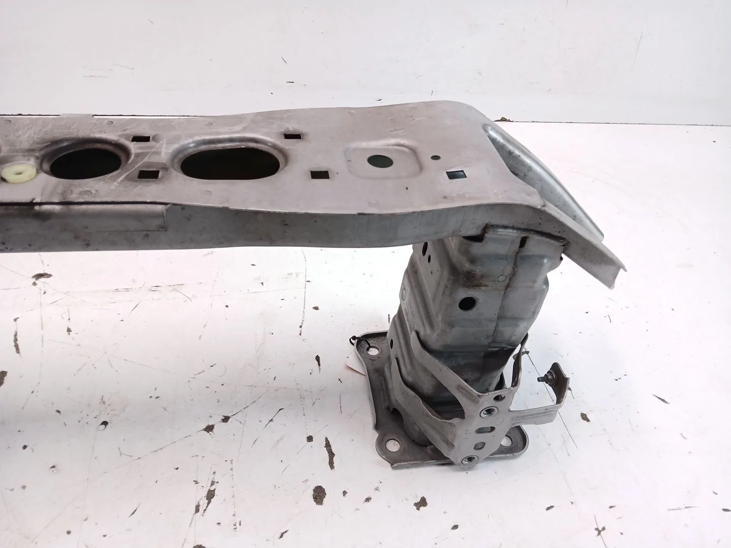 Refuerzo Paragolpes Delantero para Ford Focus Iii