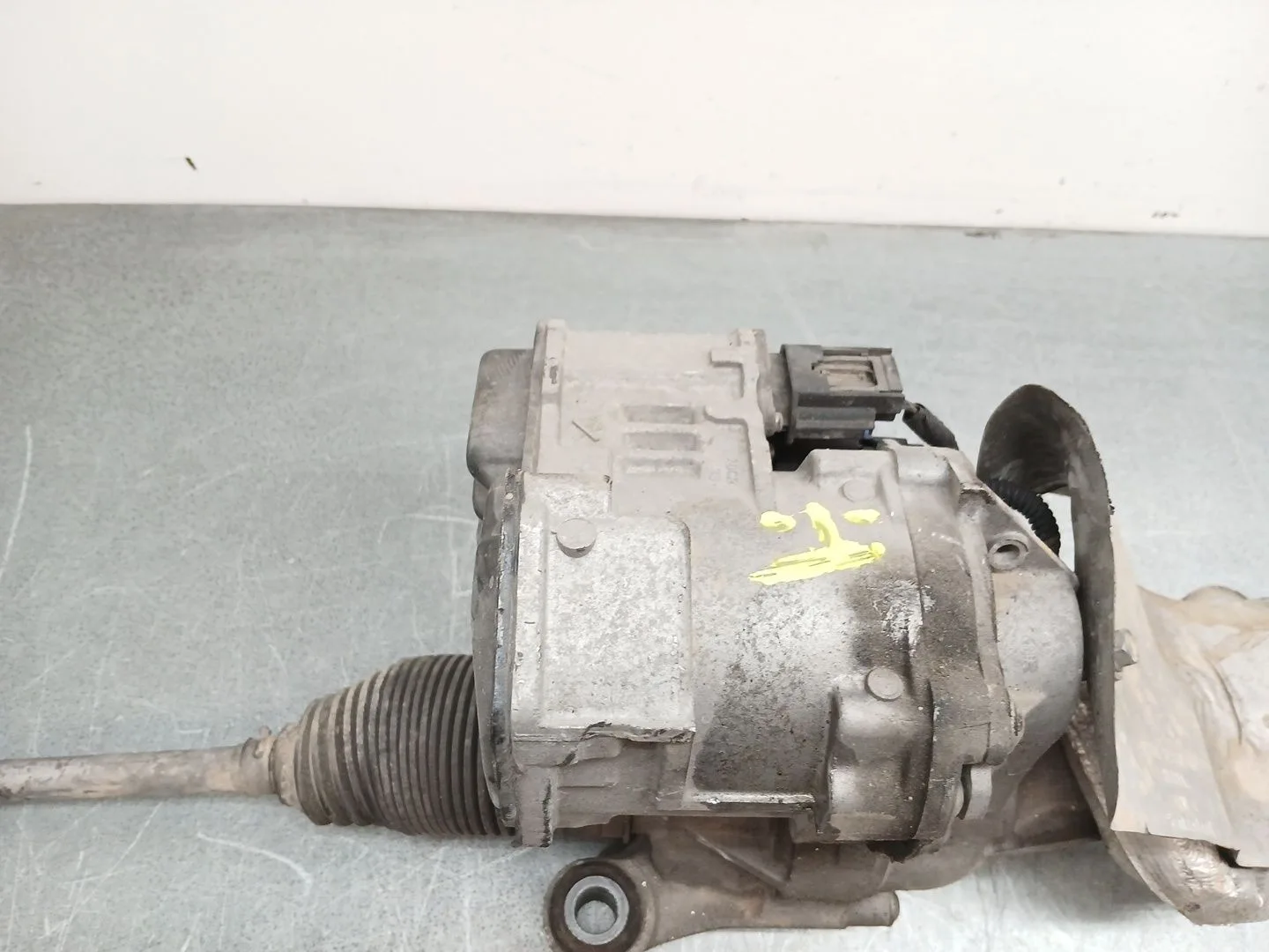 Caja Direccion para Ford Focus Iii
