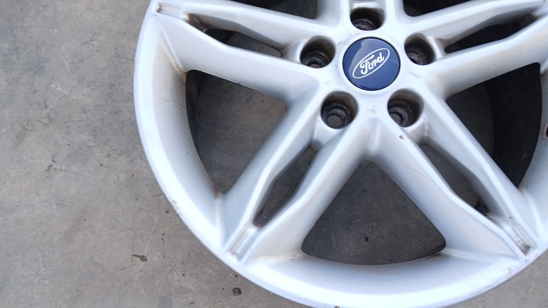 Llanta Delantera Izquierda para Ford Focus Iii
