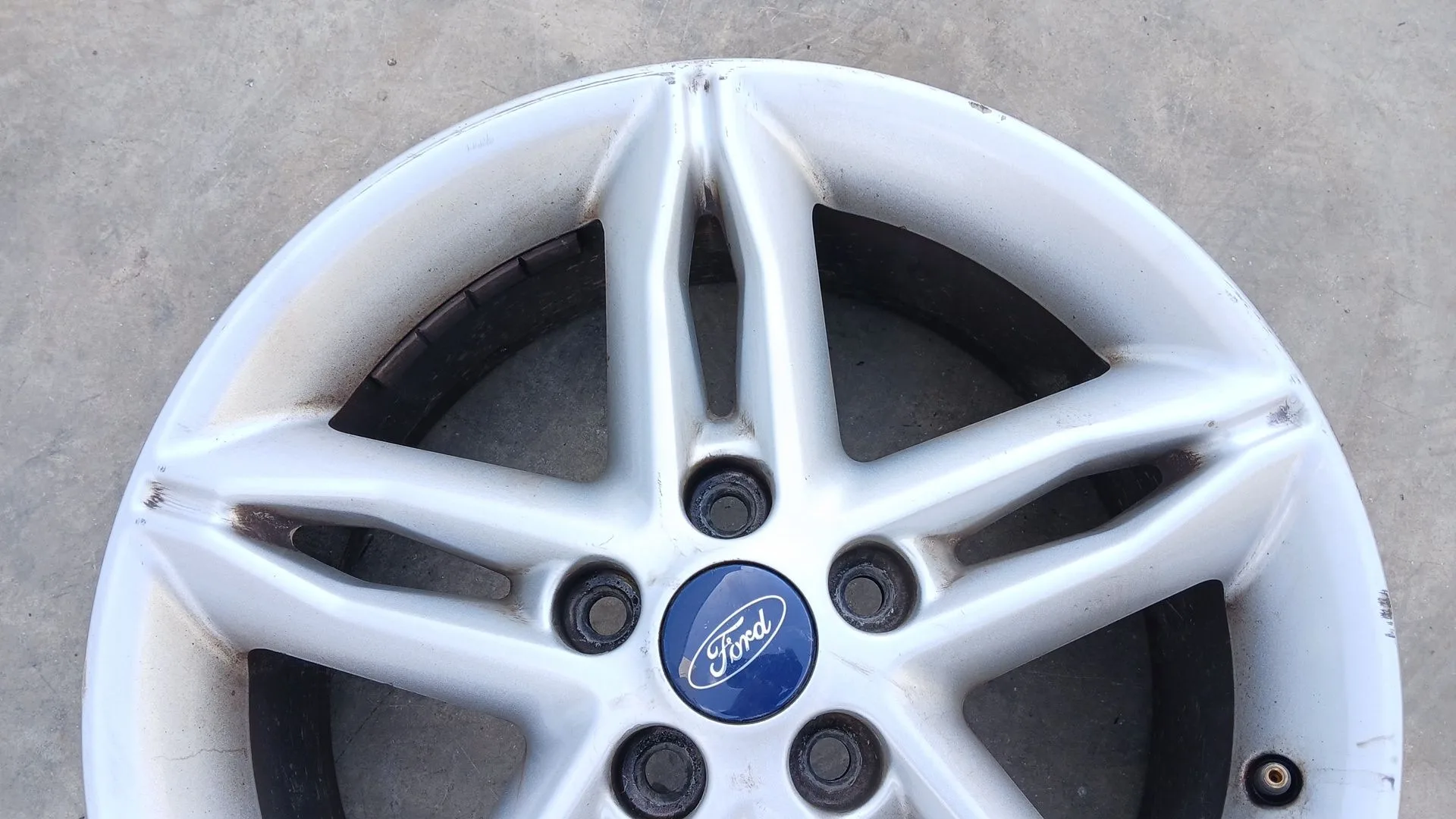 Llanta Delantera Izquierda para Ford Focus Iii