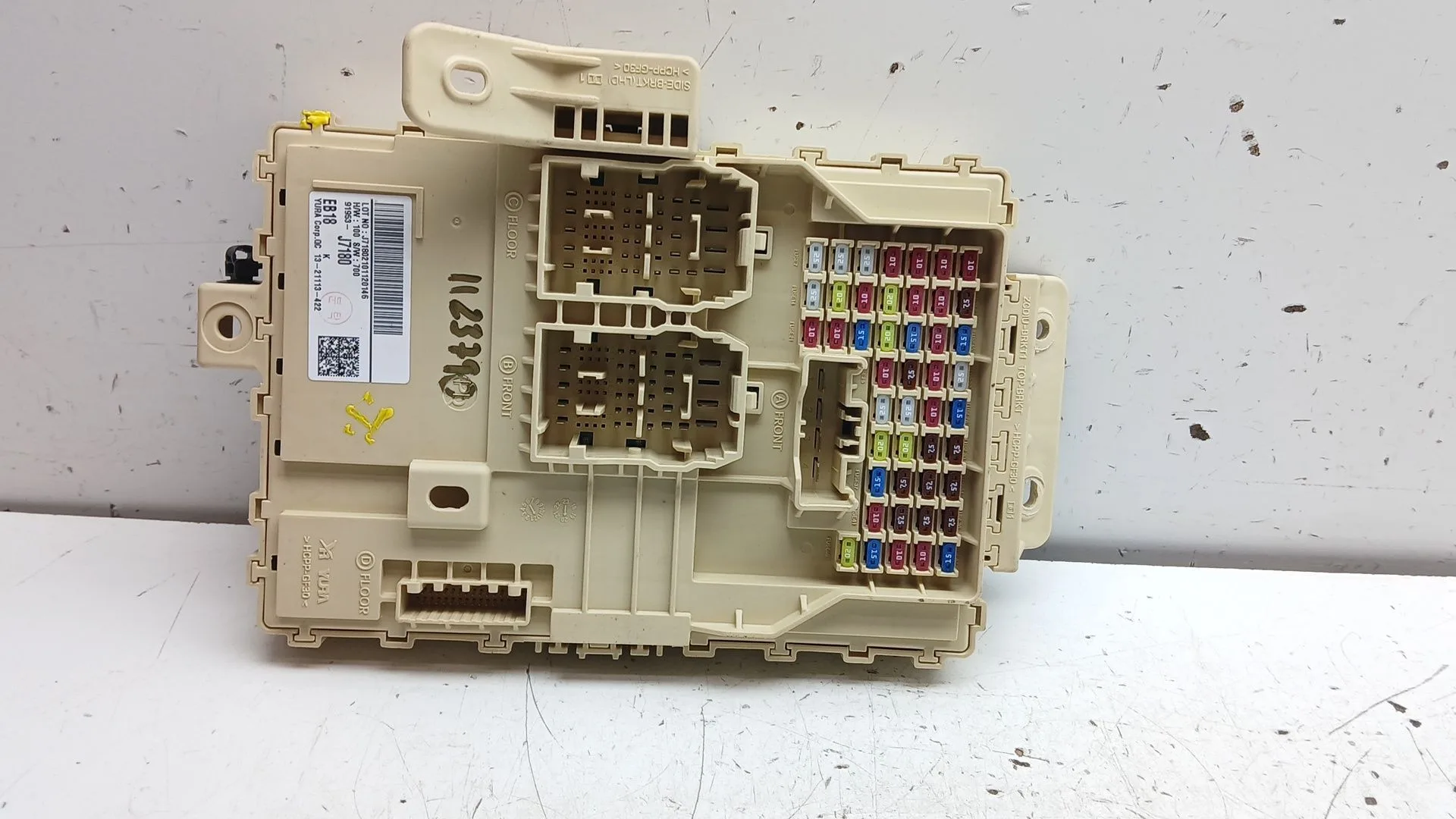 Caja Reles / Fusibles para Kia Ceed