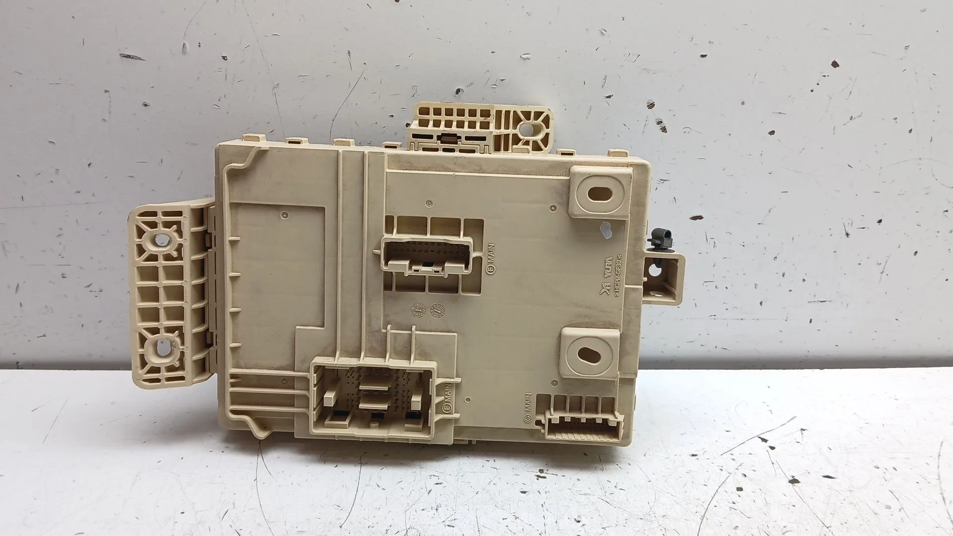 Caja Reles / Fusibles para Kia Ceed
