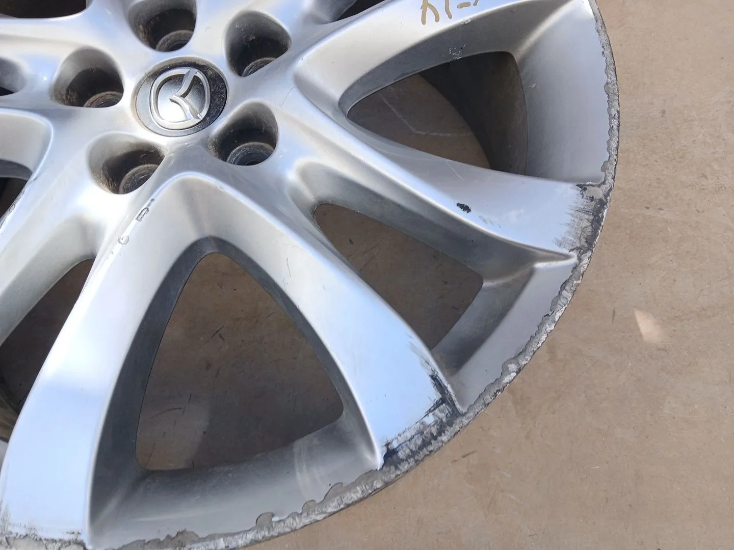 Llanta para Mazda 6 Sedan (Gj, Gl)