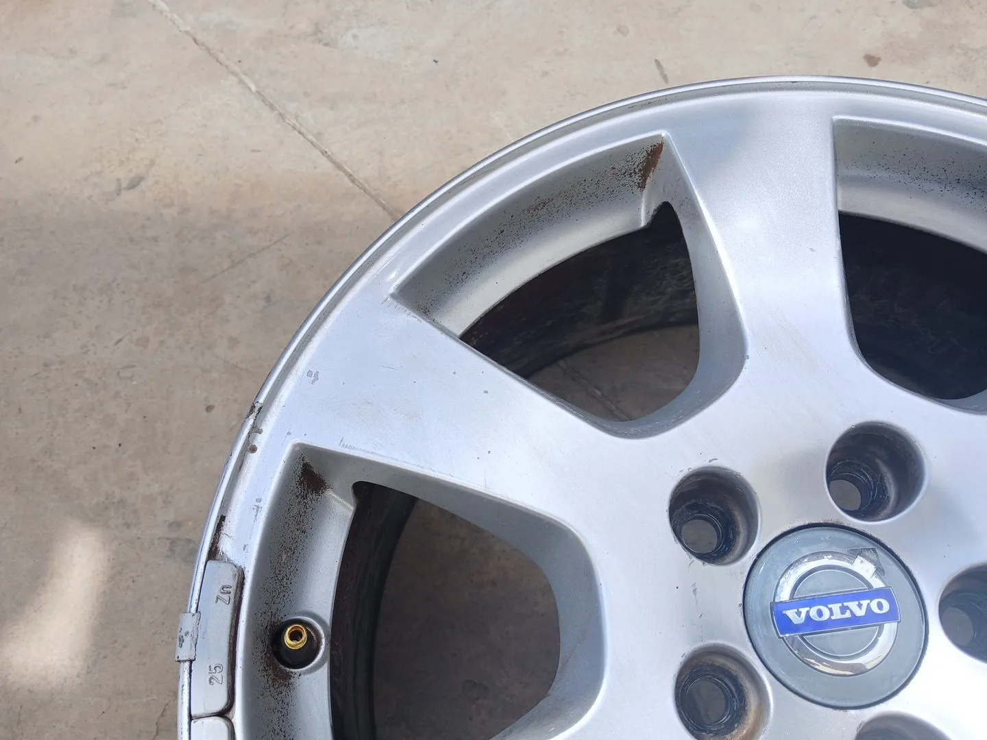 Llanta para Volvo Xc60 I Suv (156)