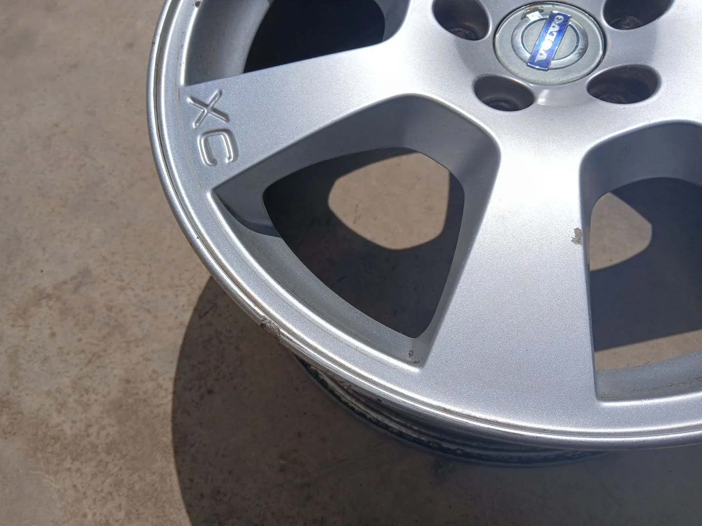 Llanta para Volvo Xc60 I Suv (156)