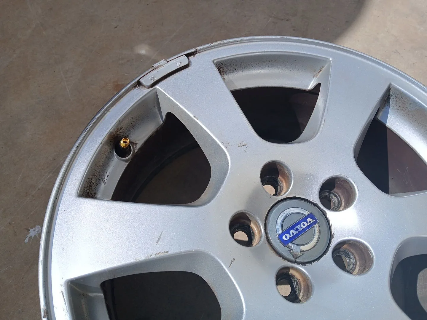 Llanta para Volvo Xc60 I Suv (156)