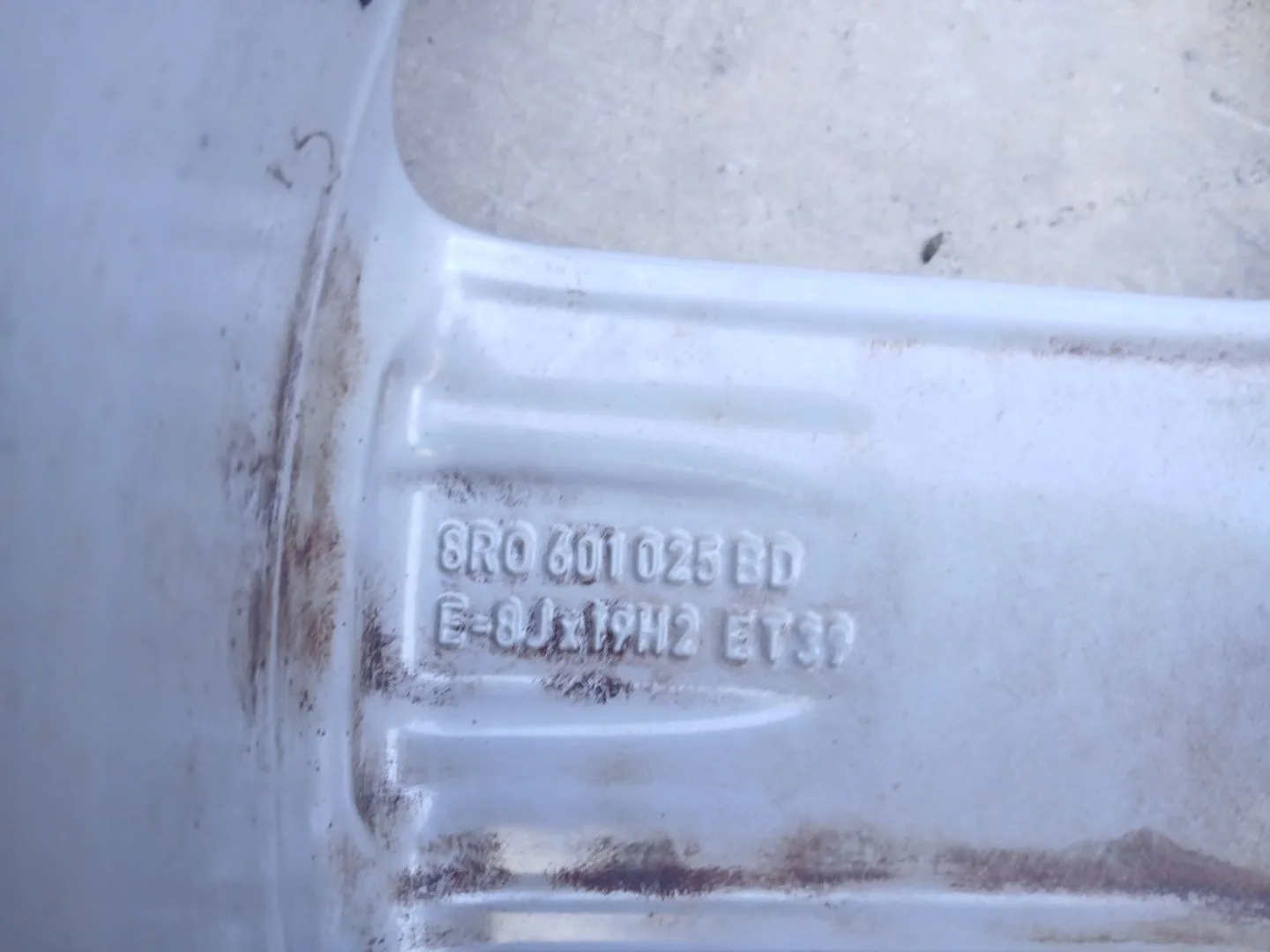 Llanta para Audi Q5 (8Rb)