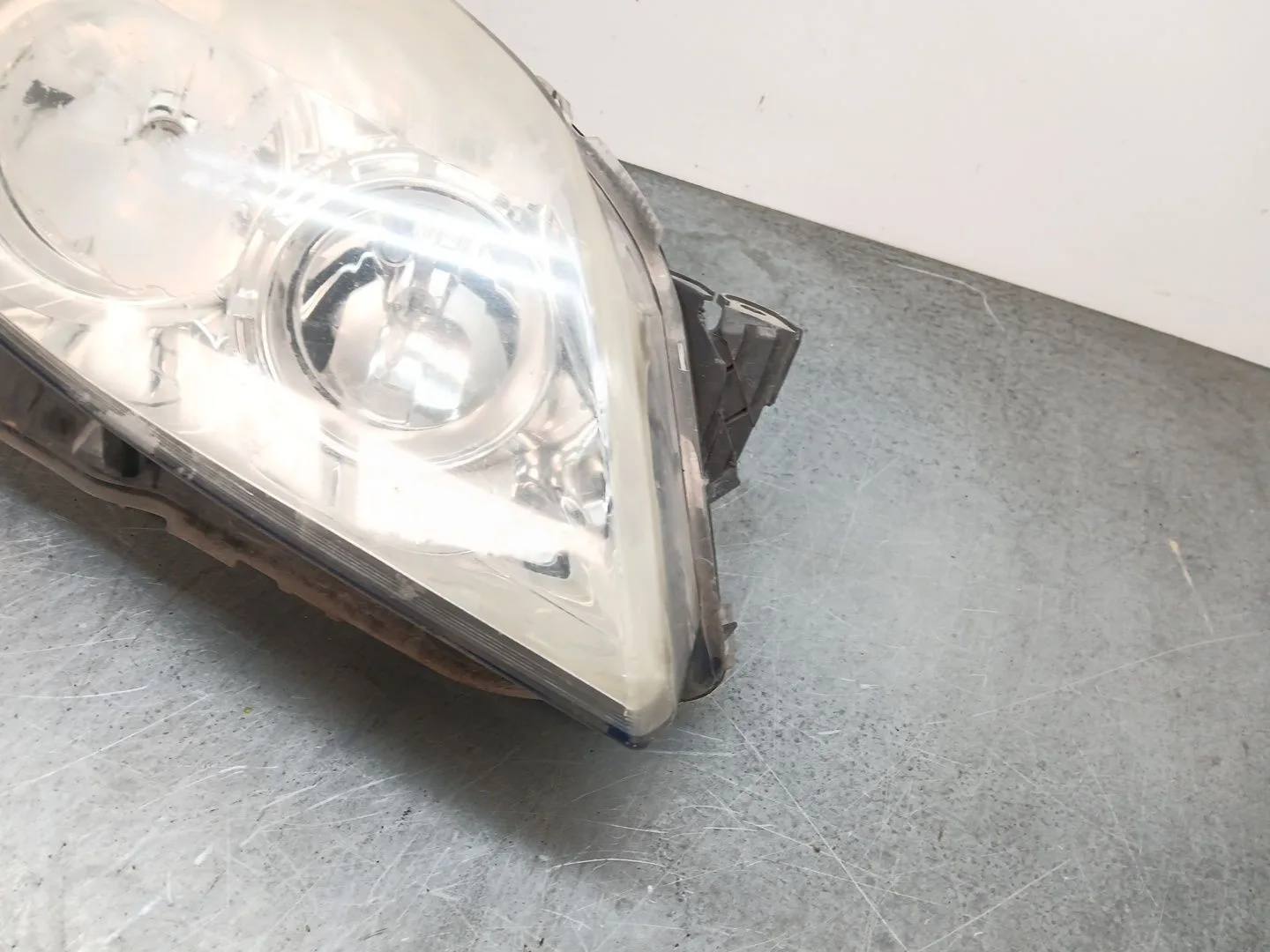 Faro Derecho para Opel Astra H (A04)