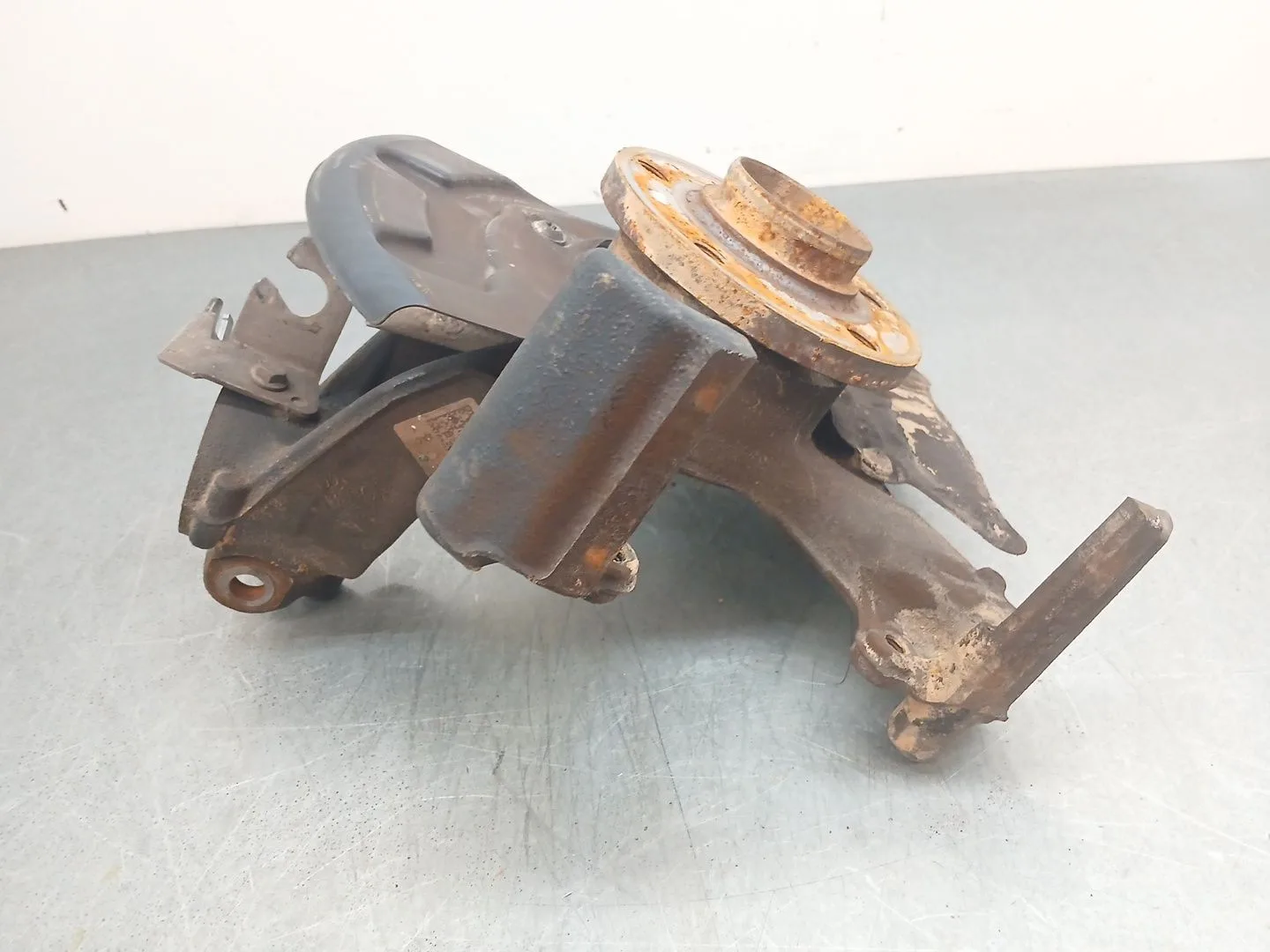 Mangueta Delantera Izquierda para Volkswagen Polo Vi (Aw1, Bz1, Ae1)