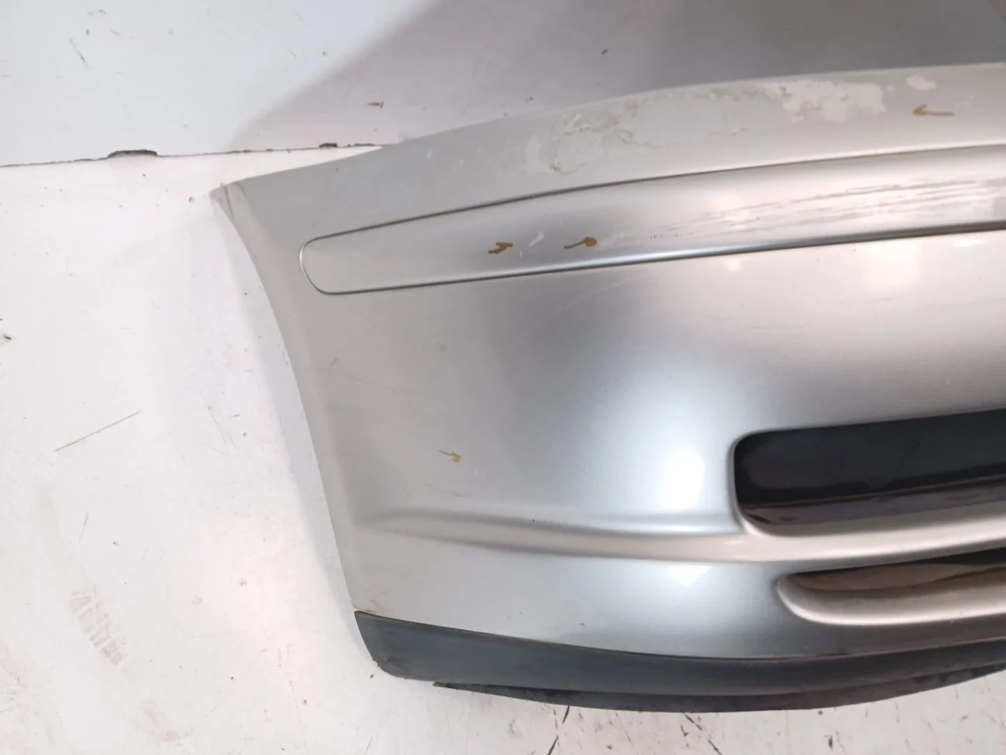 Paragolpes Delantero para Toyota Avensis (_T25_)