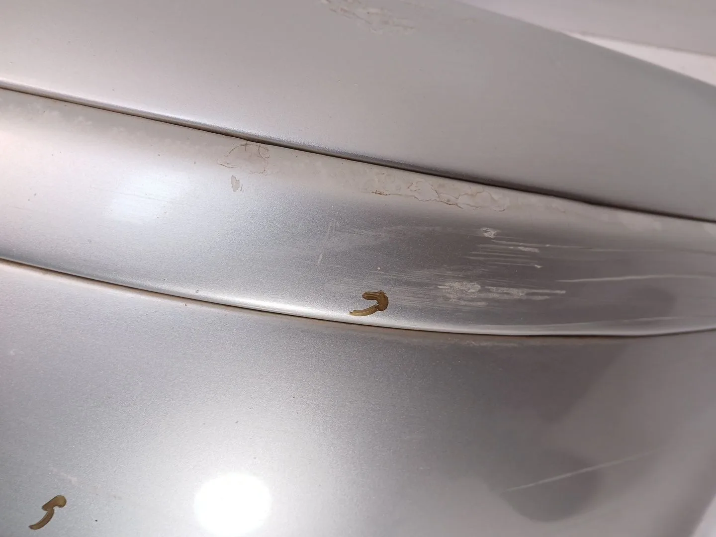 Paragolpes Delantero para Toyota Avensis (_T25_)