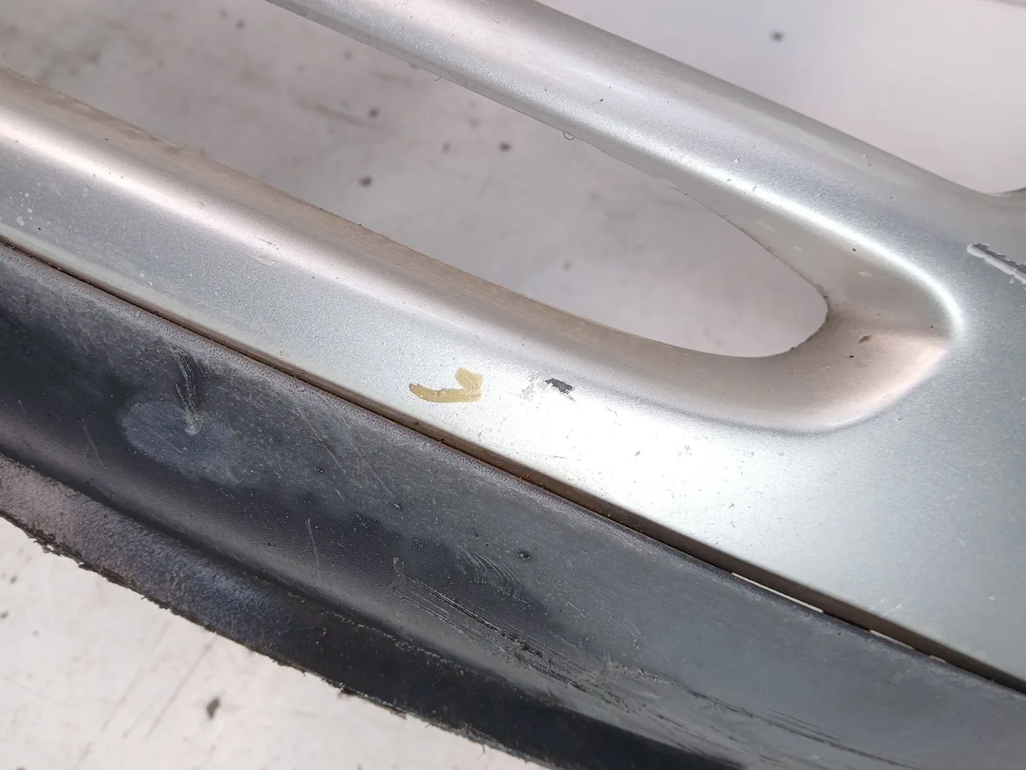 Paragolpes Delantero para Toyota Avensis (_T25_)
