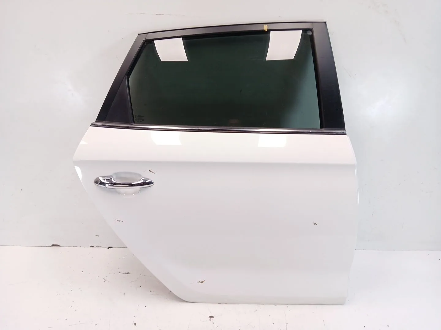 Puerta Trasera Derecha para Kia Carens Iv