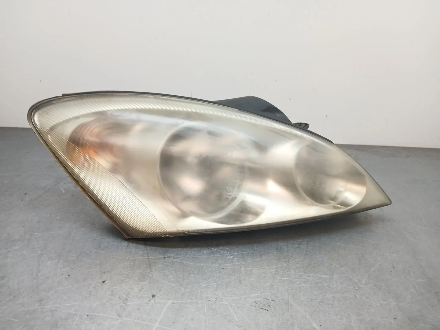 Faro Derecho para Kia Pro Cee'd (Ed)