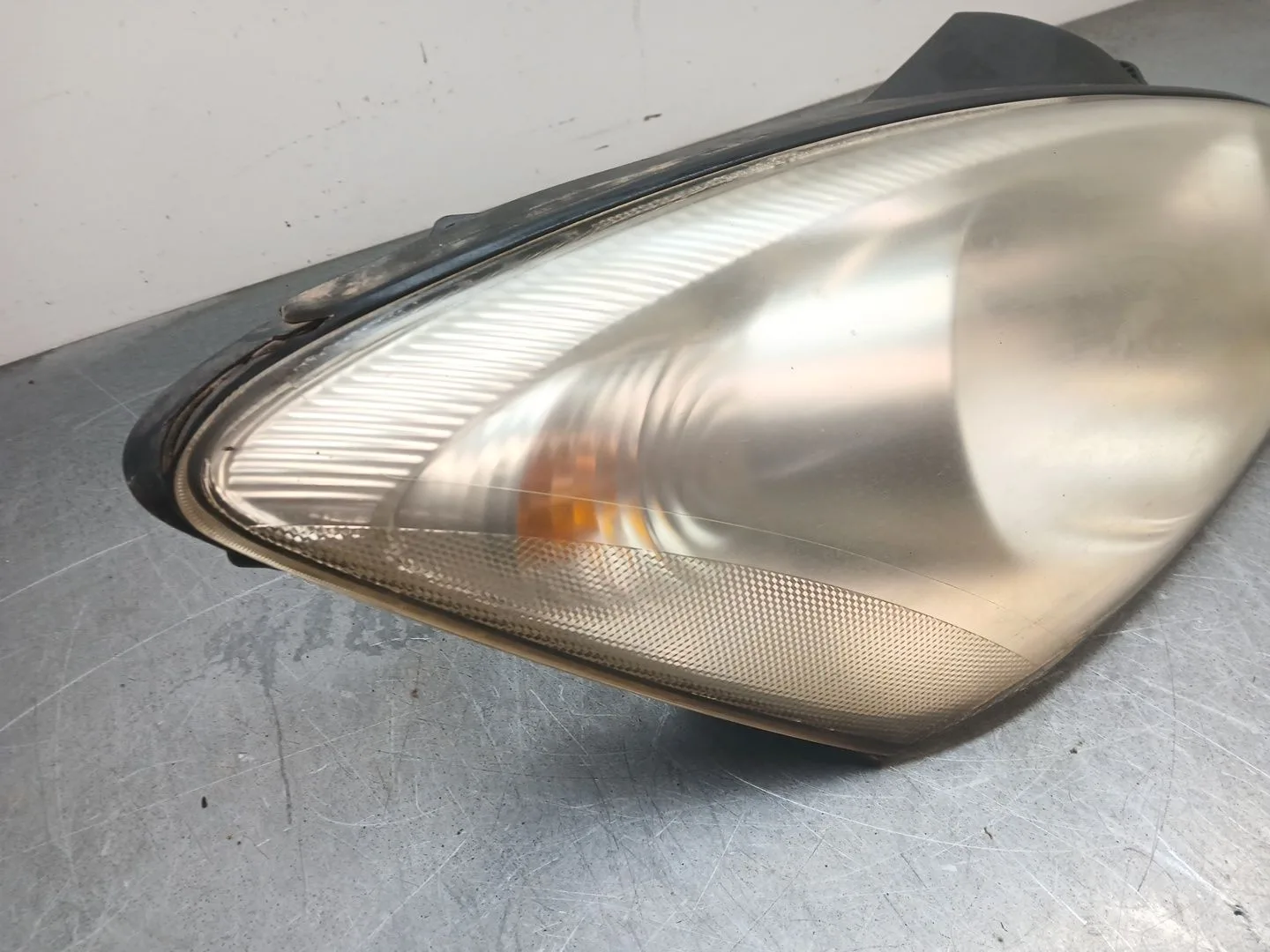 Faro Derecho para Kia Pro Cee'd (Ed)