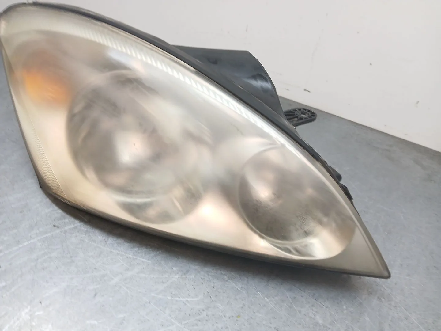 Faro Derecho para Kia Pro Cee'd (Ed)