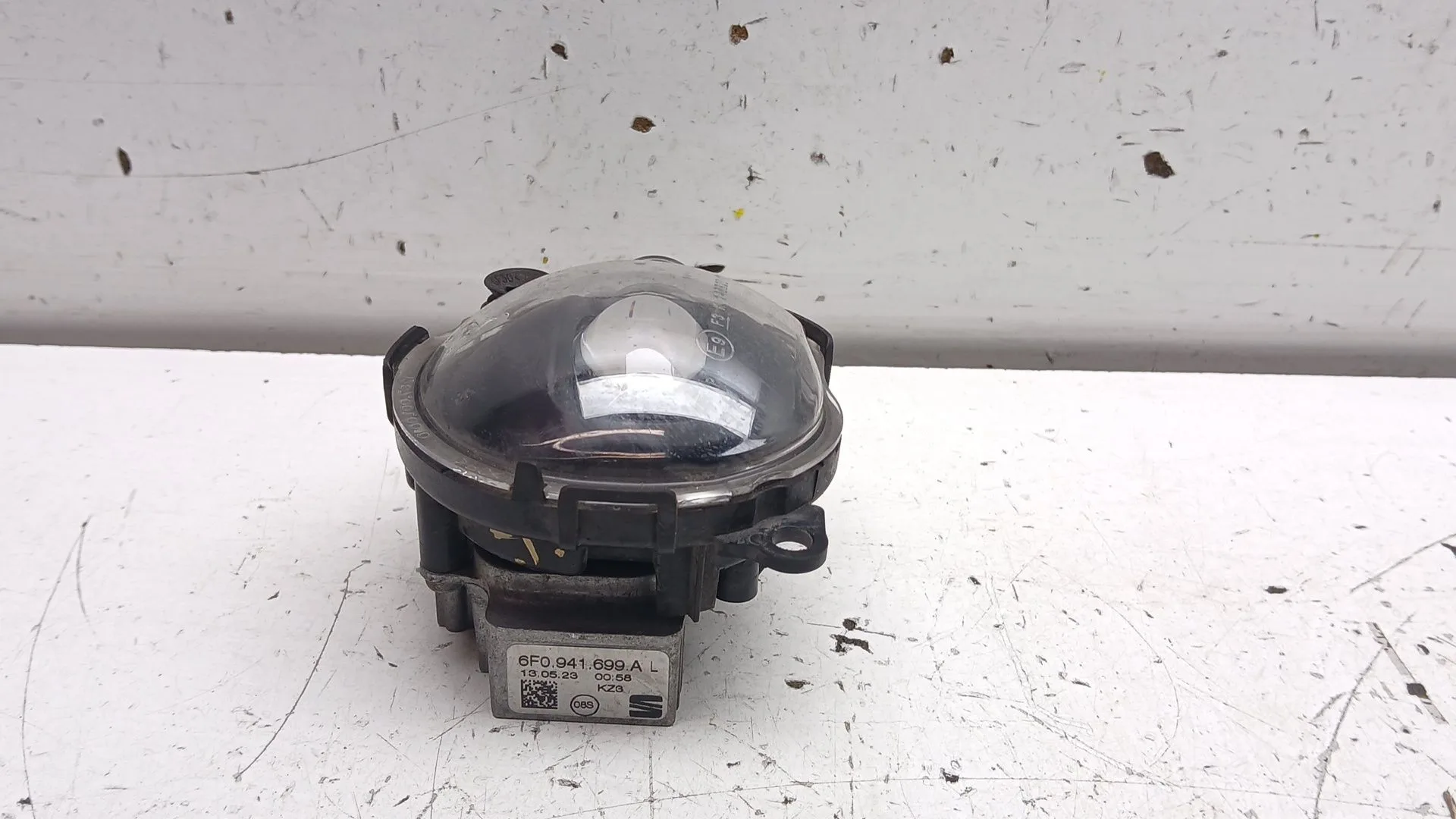 Faro Antiniebla Izquierdo para Seat Arona (Kj7, Kjp)