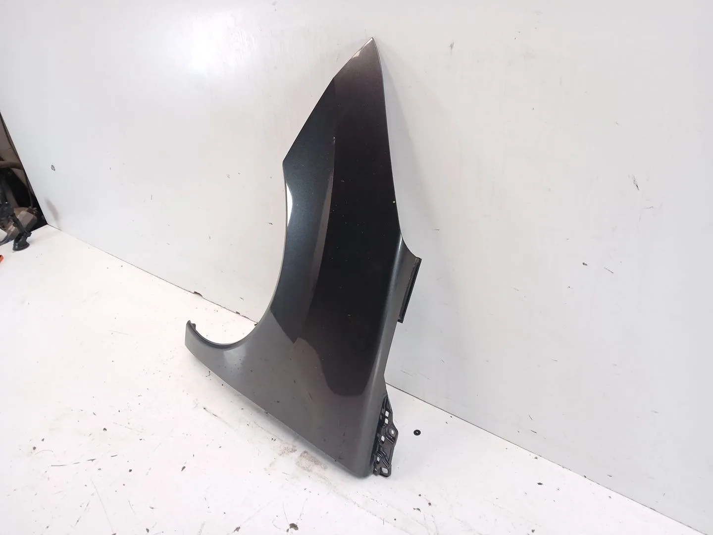 Aleta Delantera Izquierda para Peugeot 3008 Van (Mr_, Mc_, Mj_)