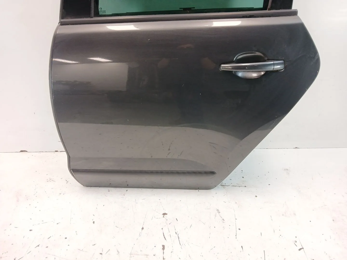 Puerta Trasera Izquierda para Peugeot 3008 Van (Mr_, Mc_, Mj_)