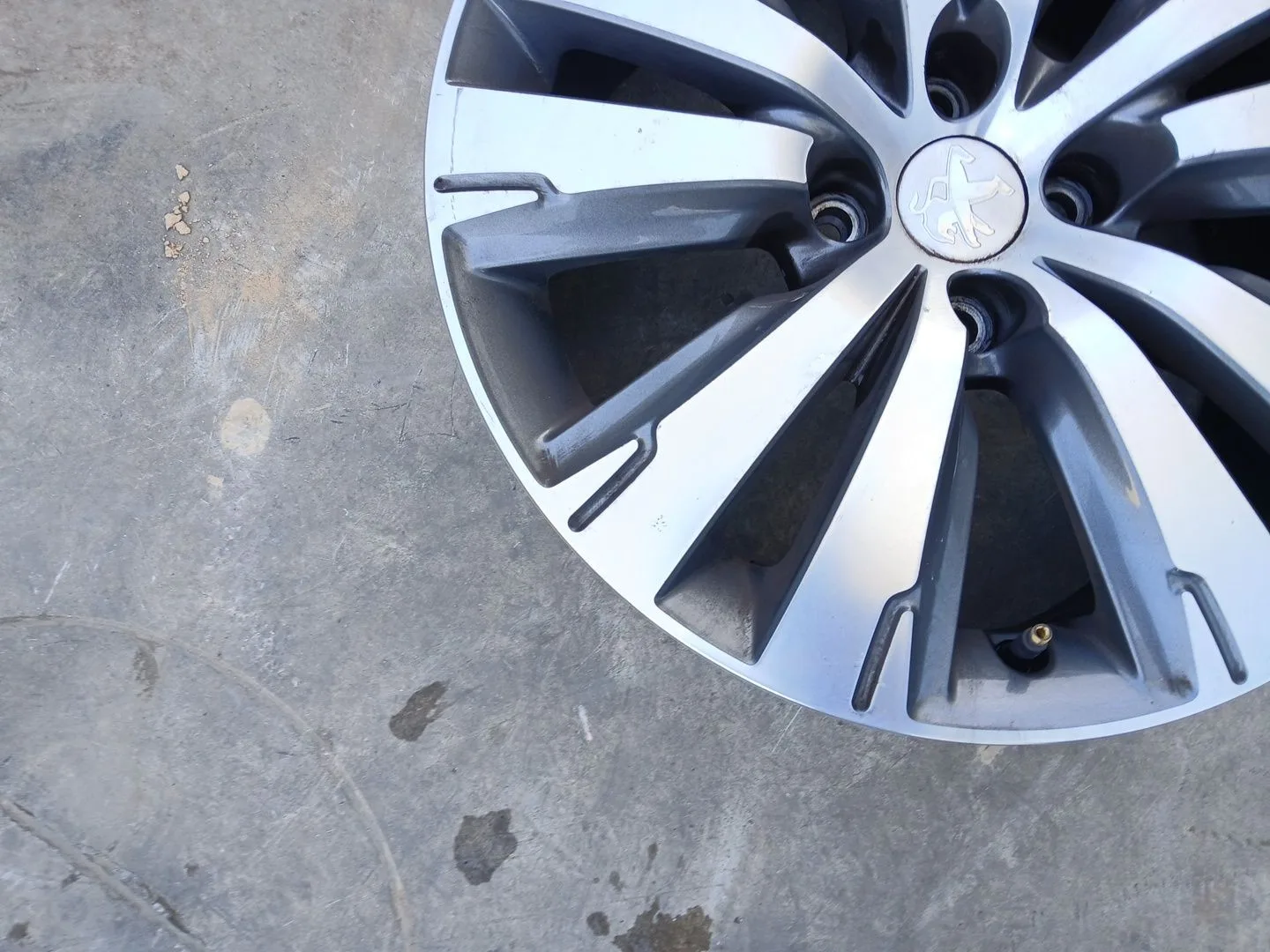 Llanta Trasera Derecha para Peugeot 3008 Van (Mr_, Mc_, Mj_)