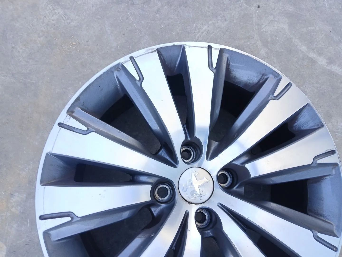 Llanta Trasera Derecha para Peugeot 3008 Van (Mr_, Mc_, Mj_)