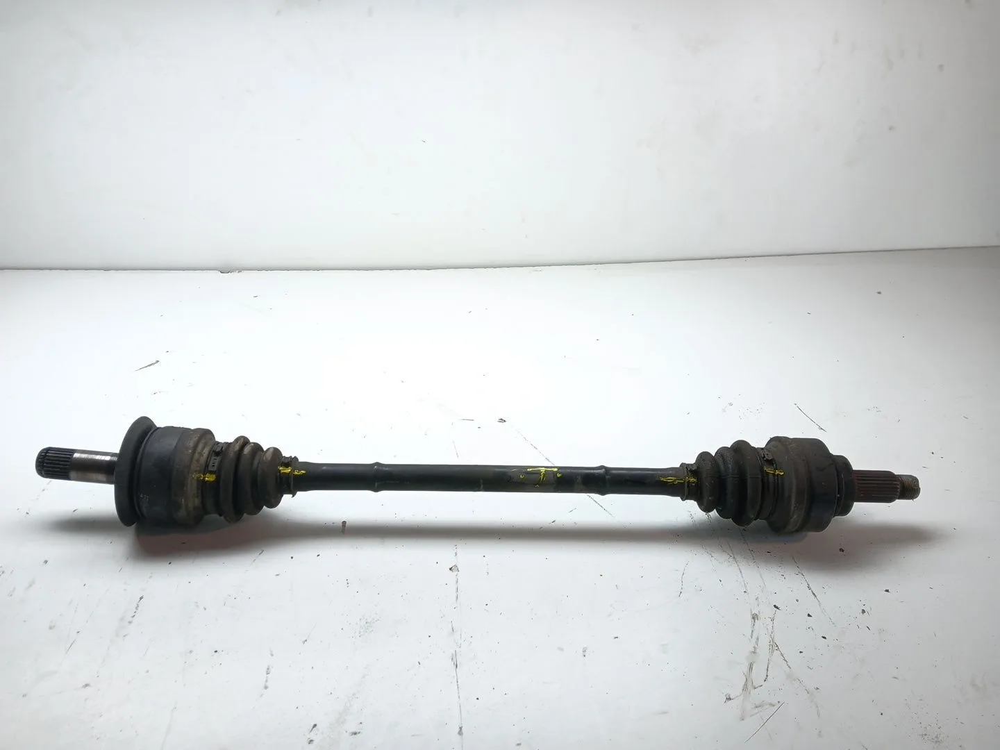 Transmision Trasera Derecha para Bmw 1 (F20)