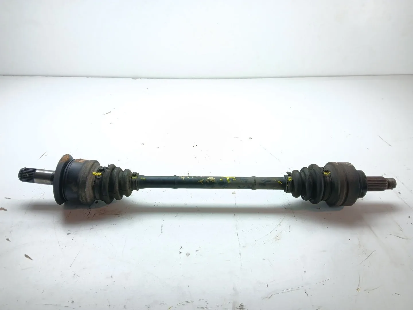 Transmision Trasera Izquierda para Bmw 1 (F20)