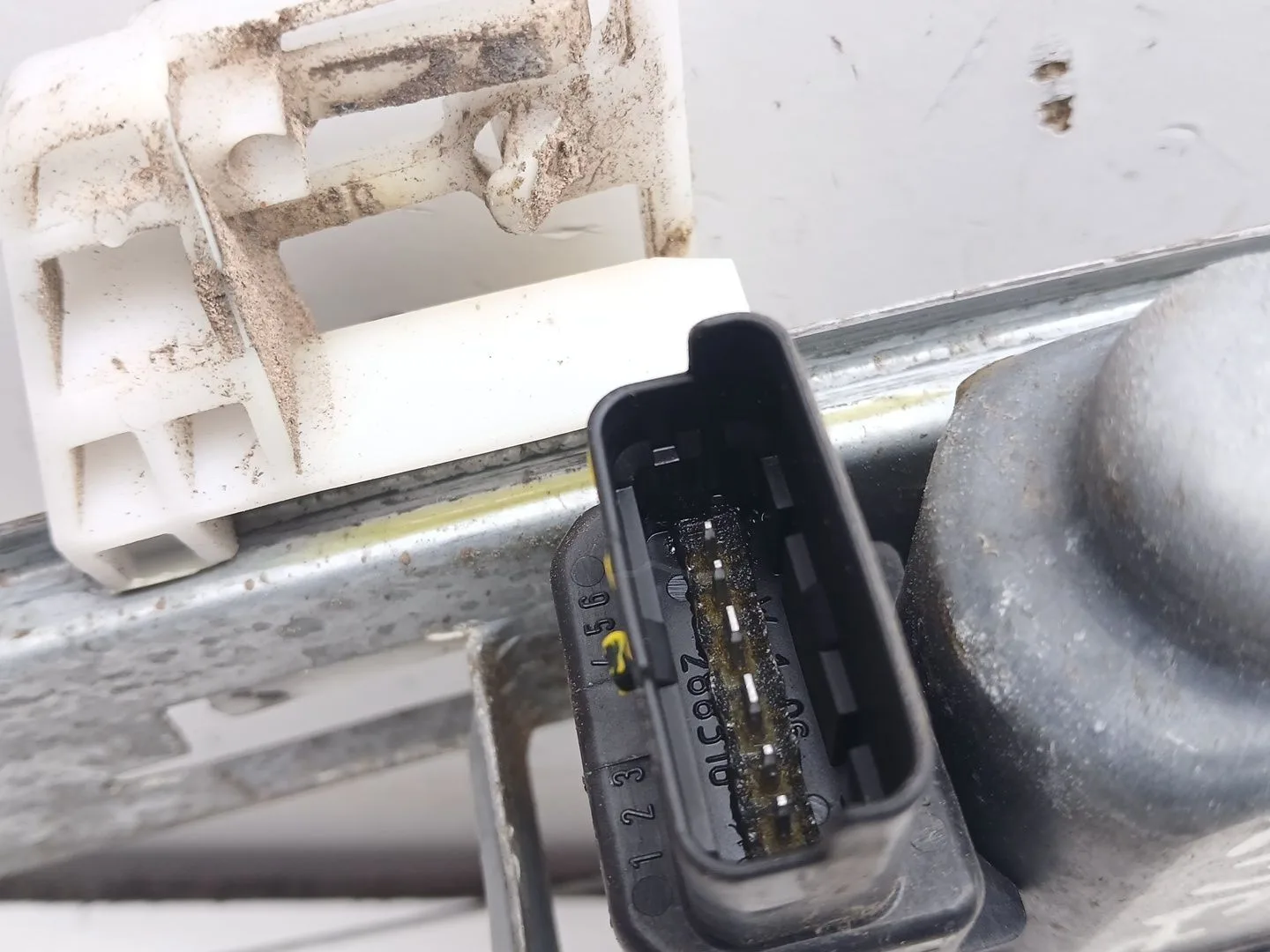 Elevalunas Trasero Izquierdo para Renault Megane Ii (Bm0/1_, Cm0/1_)