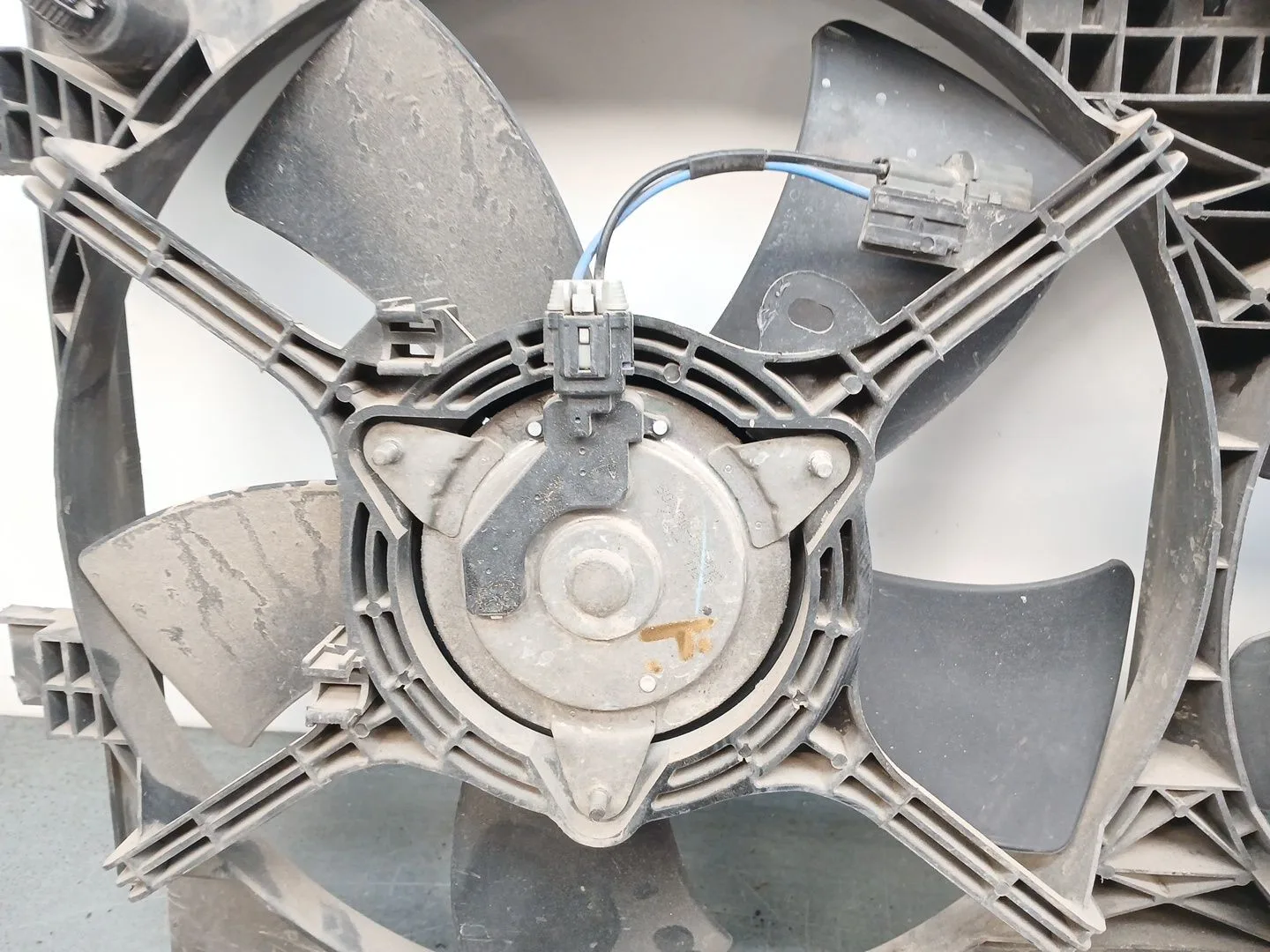 Electroventilador para Mitsubishi Lancer Sportback (Cx)