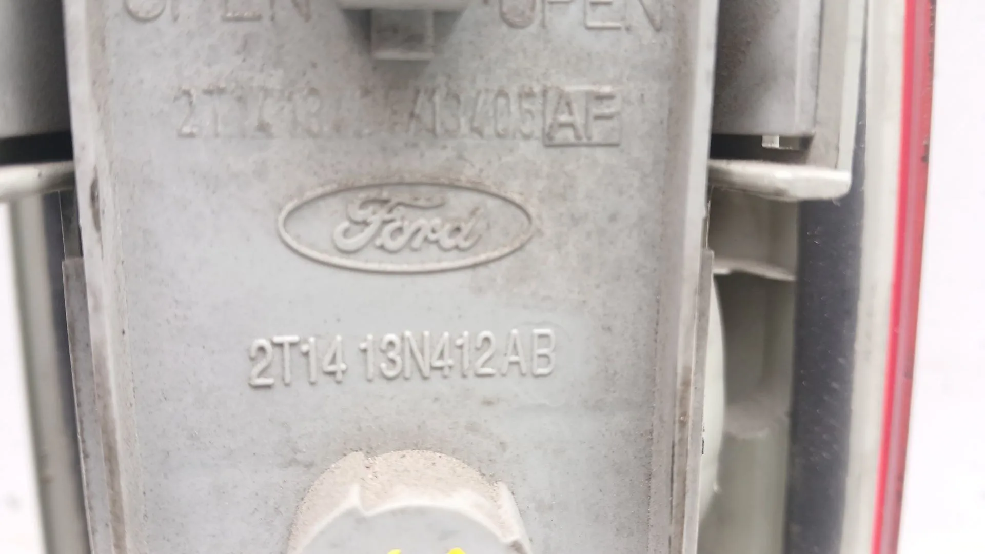 Piloto Trasero Izquierdo para Ford Transit Connect (P65_, P70_, P80_)