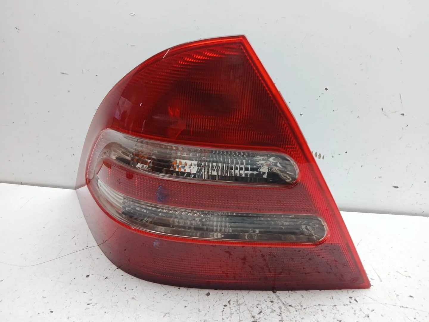 Piloto Trasero Izquierdo para Mercedes-Benz Clase C (W203)