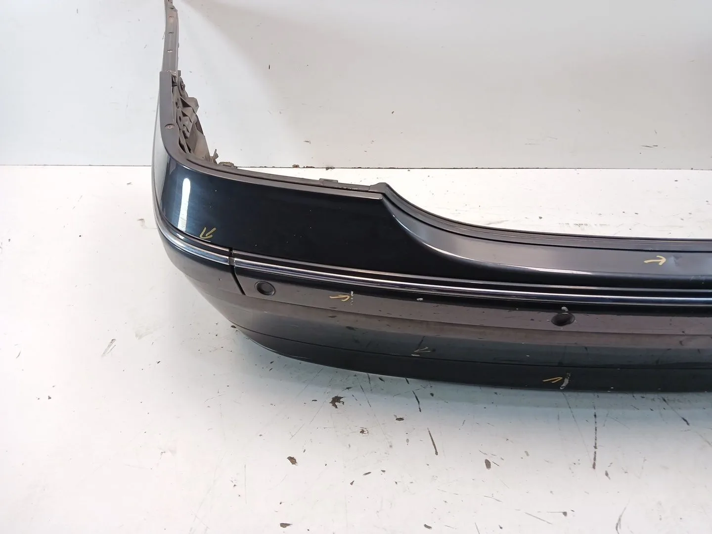 Paragolpes Trasero para Mercedes-Benz Clase C (W203)