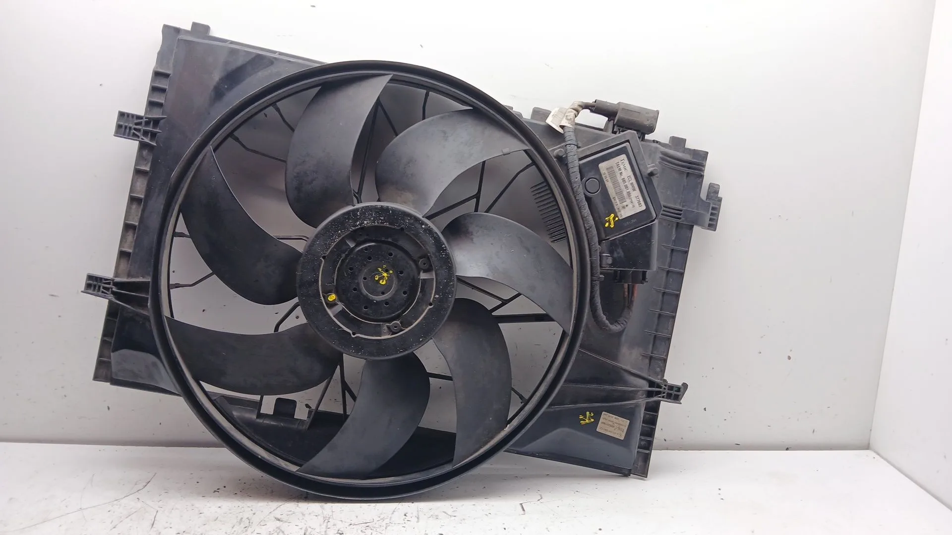 Electroventilador para Mercedes-Benz Clase C (W203)
