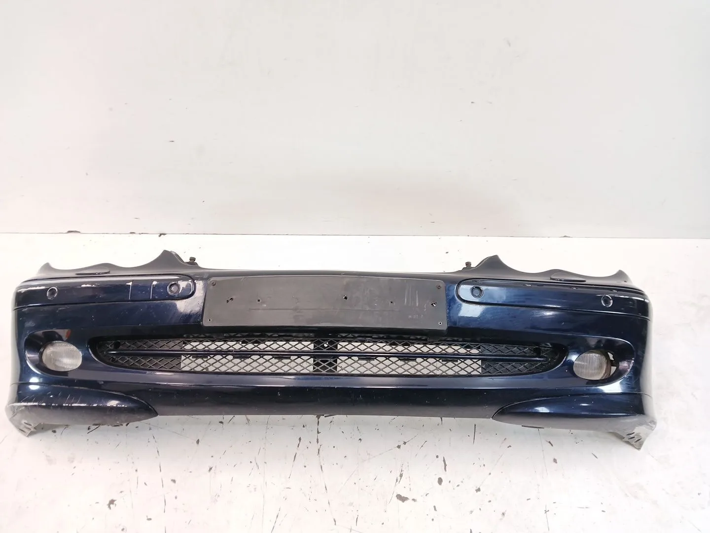 Paragolpes Delantero para Mercedes-Benz Clase C (W203)