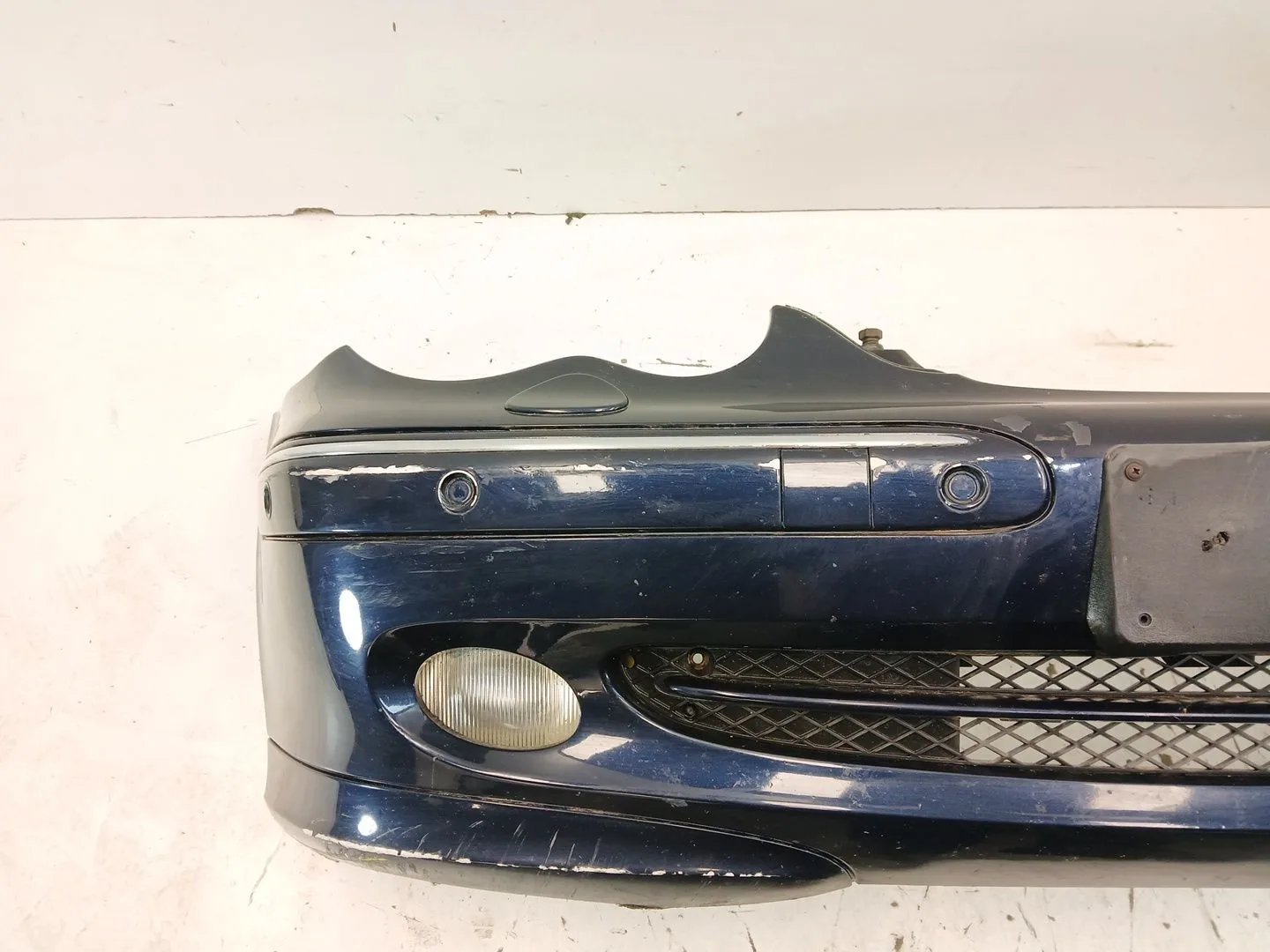 Paragolpes Delantero para Mercedes-Benz Clase C (W203)