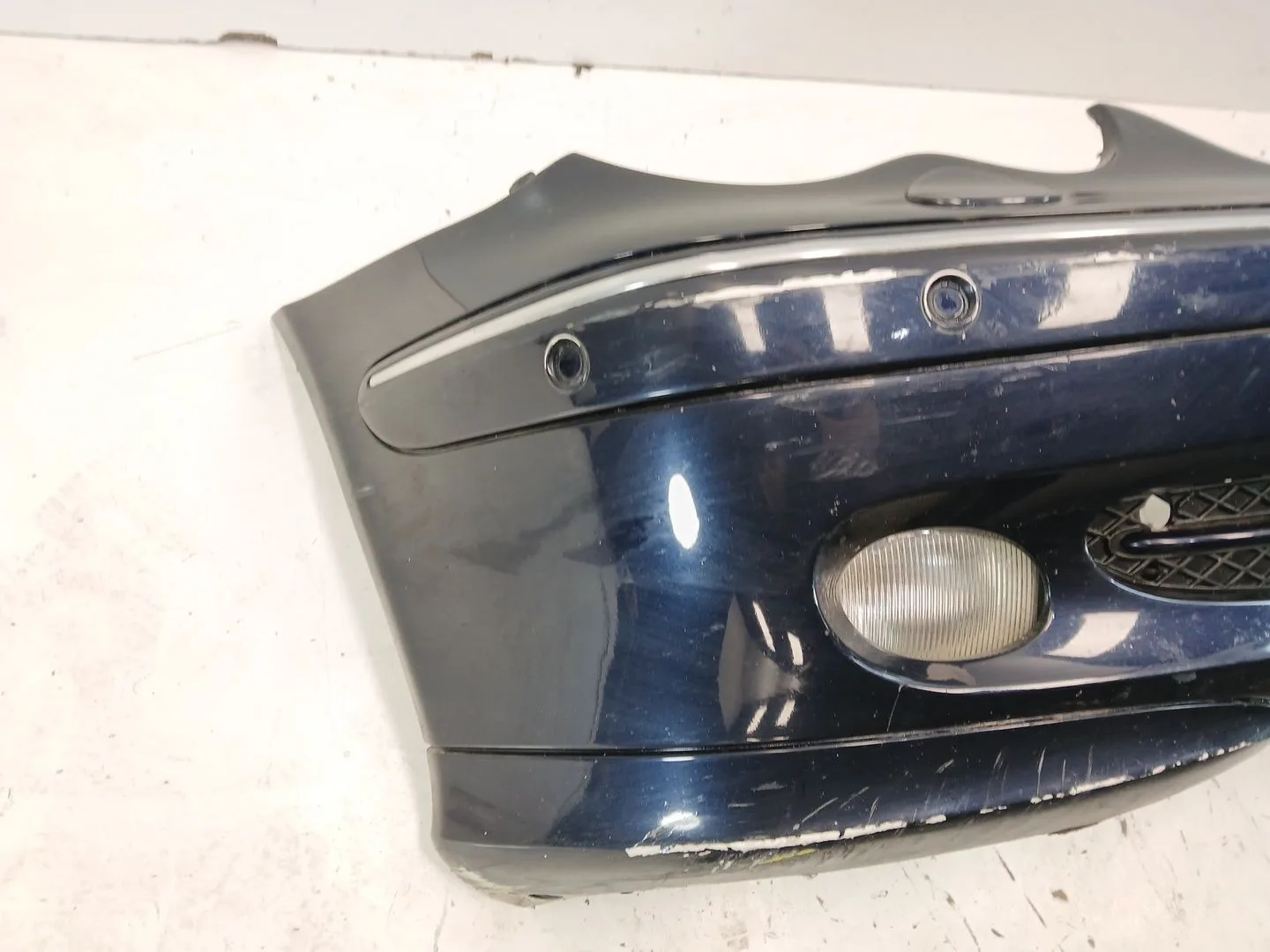 Paragolpes Delantero para Mercedes-Benz Clase C (W203)