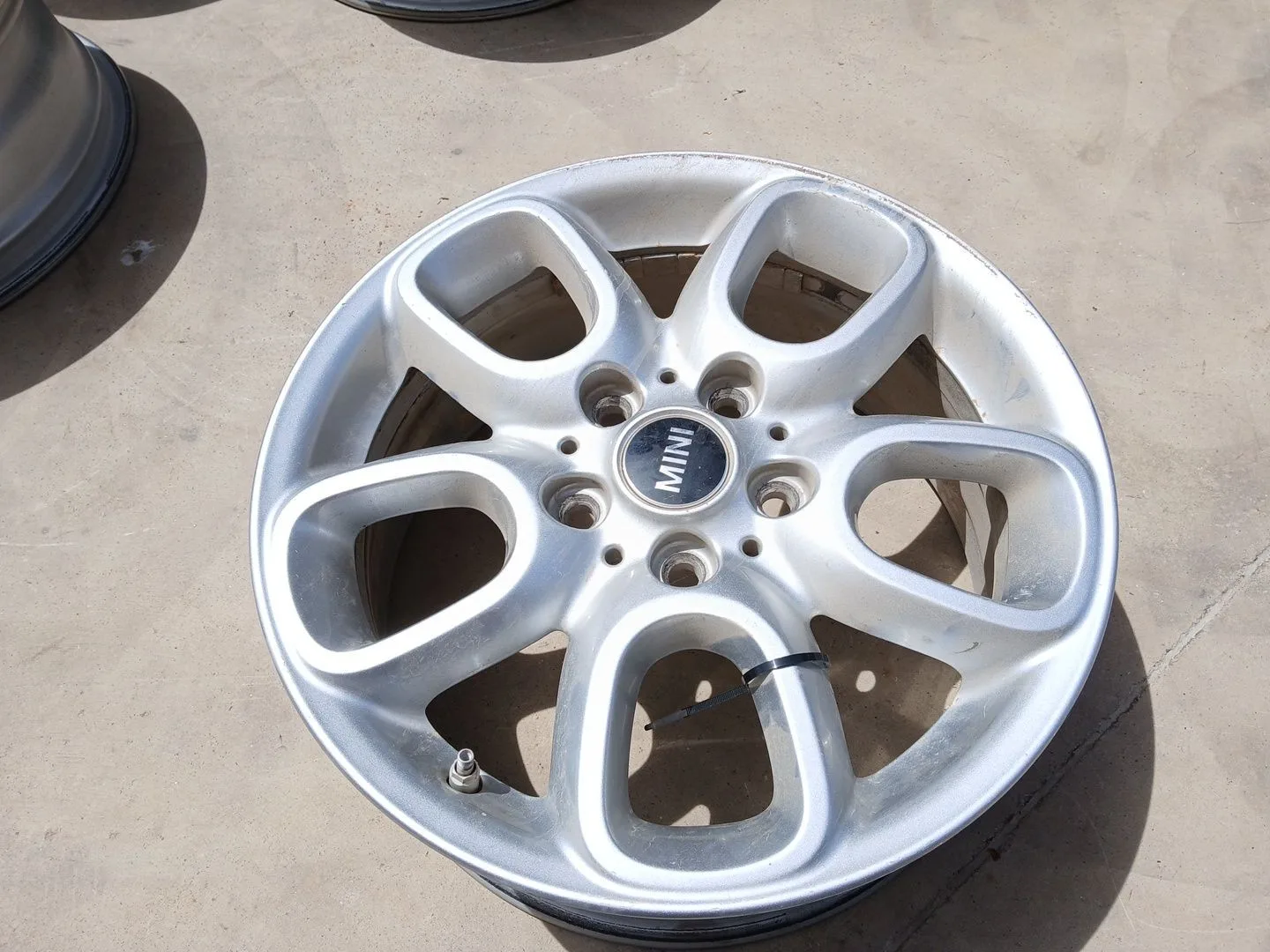 Llanta para Mini Mini Descapotable (F57)