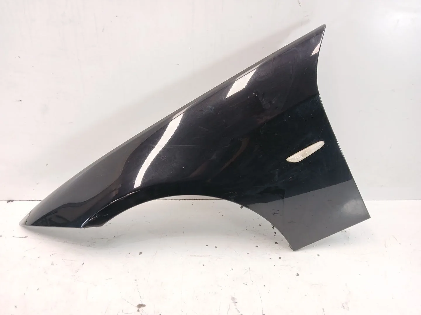 Aleta Delantera Izquierda para Bmw 3 (E90)