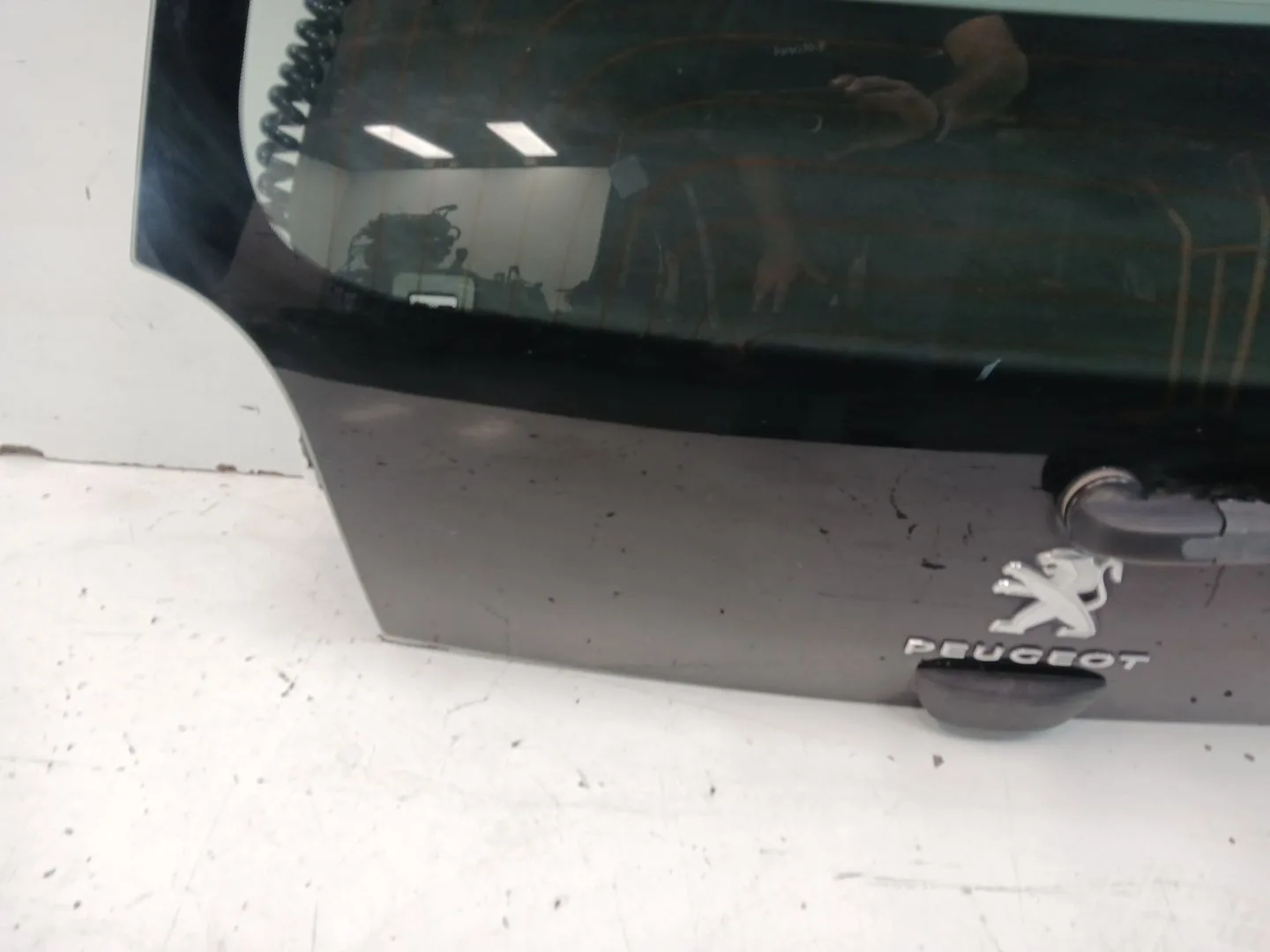 Porton Trasero para Peugeot 108