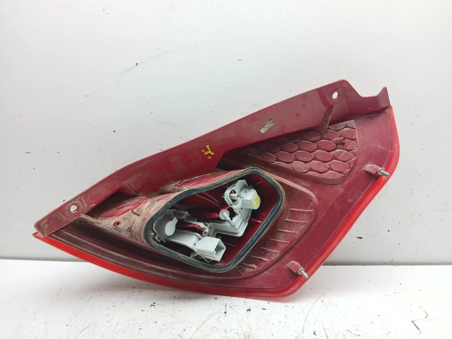 Piloto Trasero Izquierdo para Ford Fiesta Vi (Cb1, Ccn)